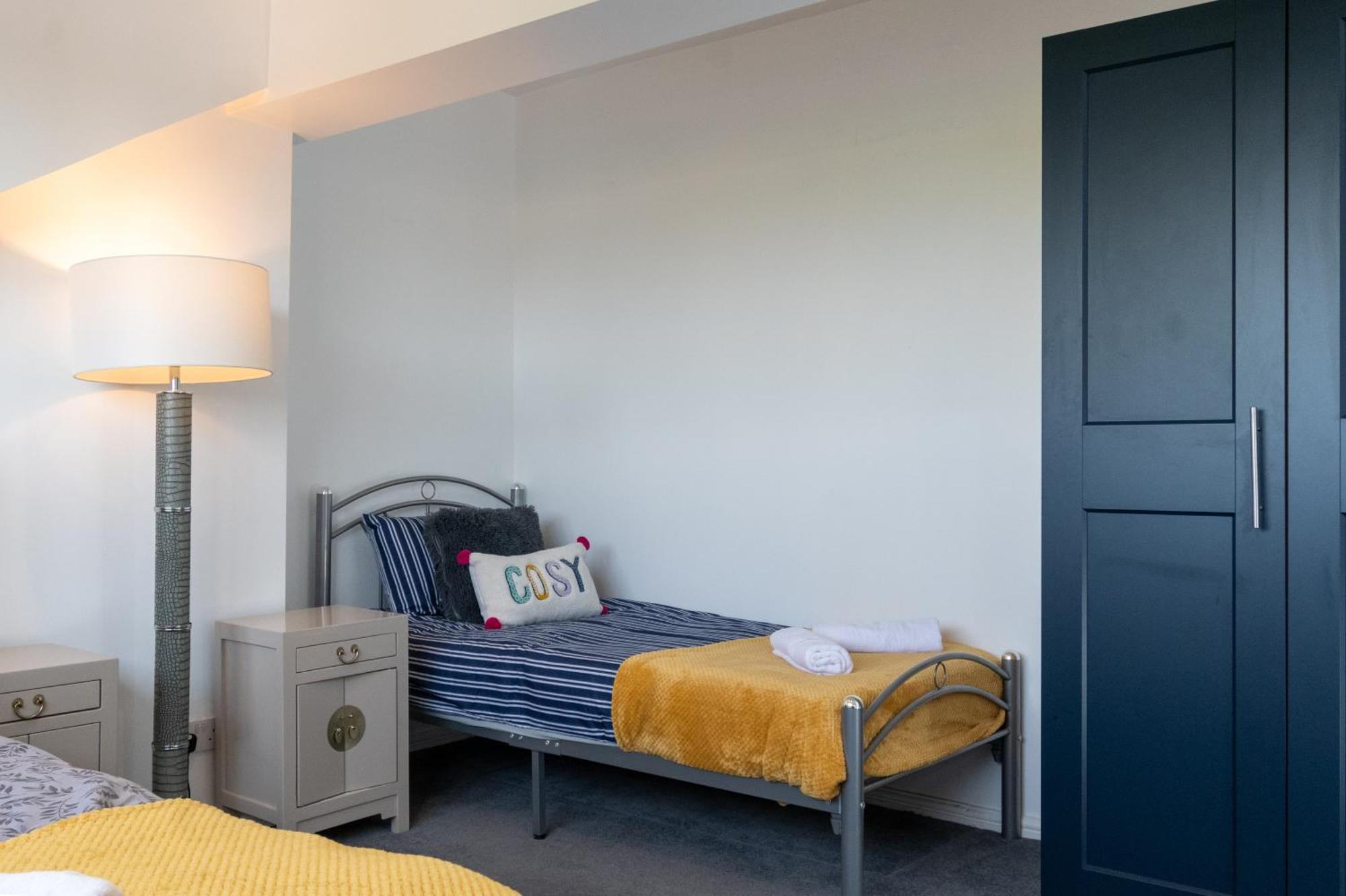 Host & Stay - Argie House Leeds  Luaran gambar